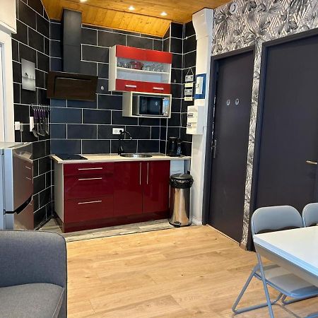 Appartement De Luxe En R/C Idealment Place En Hyper Centre Lourdes Exterior photo
